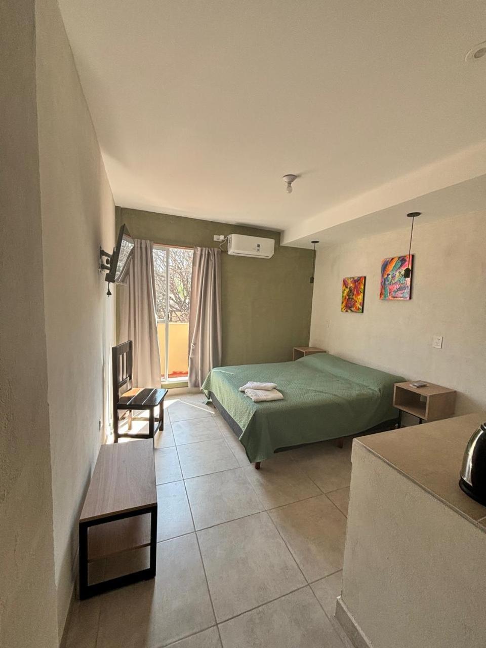 Guest House 萨尔塔 外观 照片